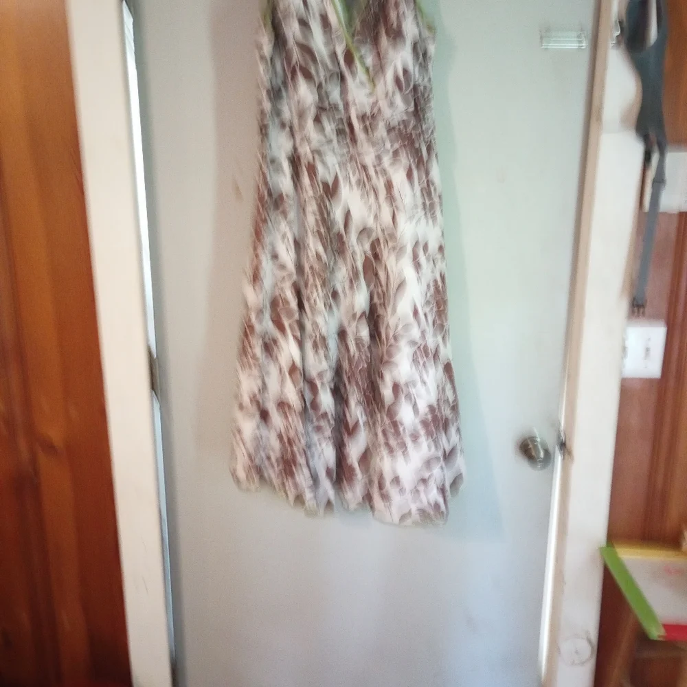 Beautiful summer women's summer dress - Picture 3 of 5